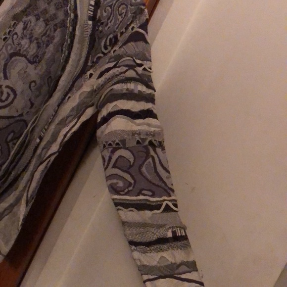 Coogi sweater - Picture 3 of 8